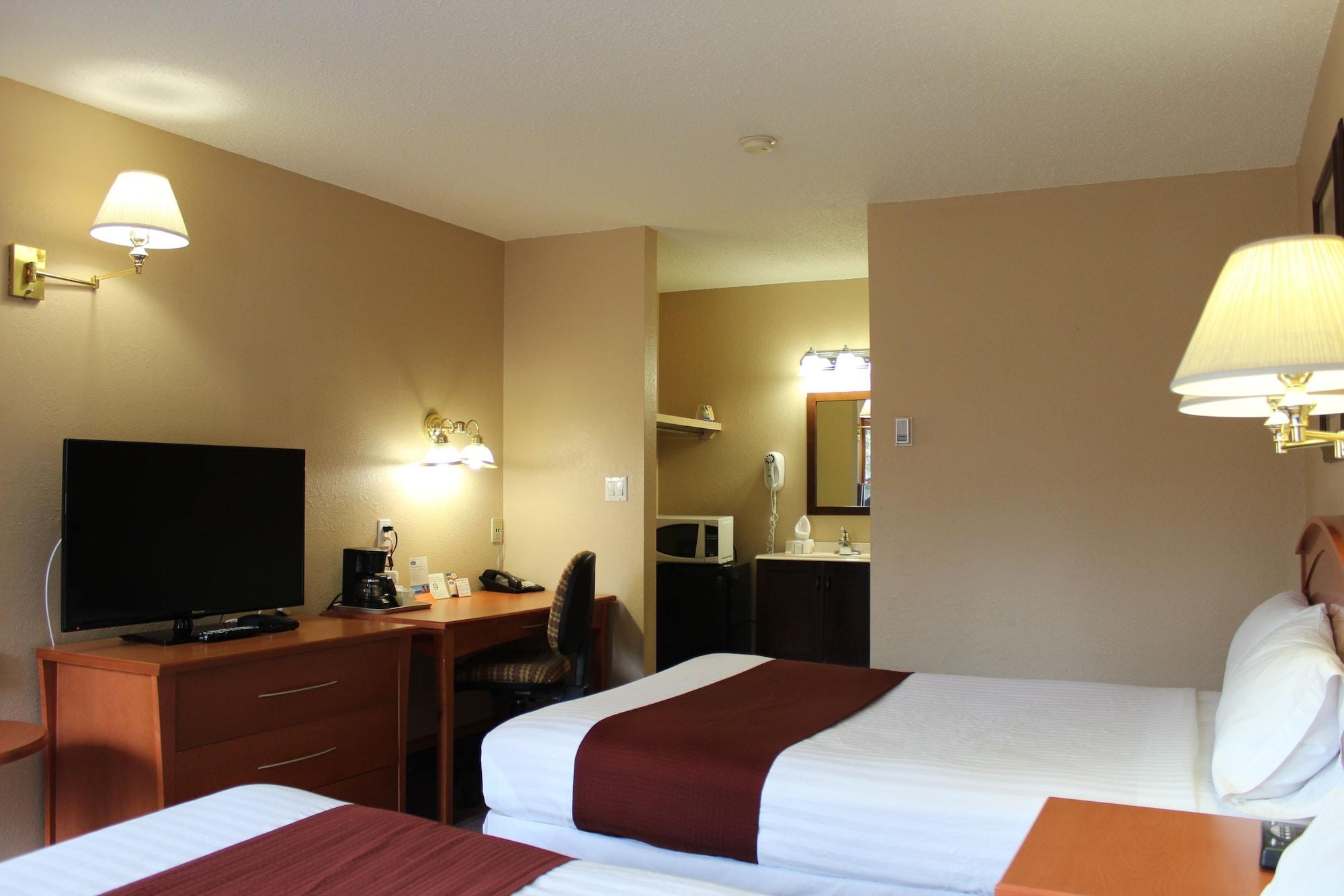 Penhold Howard Johnson By Wyndham Red Deer المظهر الخارجي الصورة